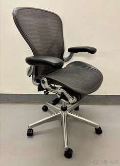Kancelářská židle Herman Miller Aeron