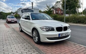 BMW E87 130i / 265 PS, manuál