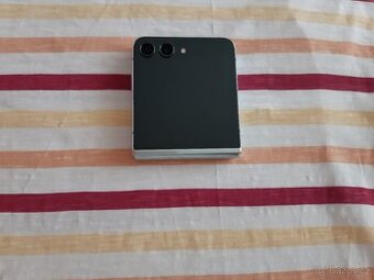 Samsung Z Flip5 8/512GB