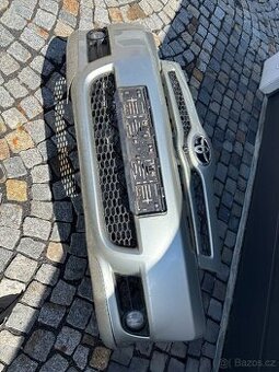 Toyota Corolla Verso - přední nárazník - 1