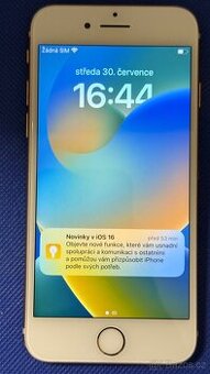 iPhone 8 64GB Gold, pěkný stav