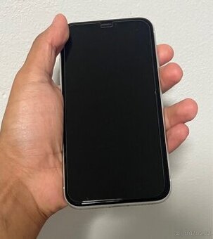 Apple iPhone XR