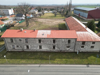 Podnájem areálu 5000m2 30min od Prahy