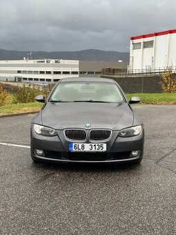 Bmw e92 330d manuál