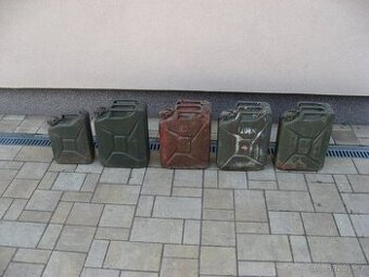 Prodám plechové kanystry ČSA