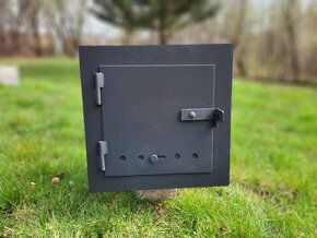 Topeniště k udírně (zazdívací)