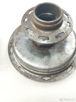 ČZ 125 150 C STŘED KOLA & TATRAN ČZ TACHOMETR ORIGINÁL