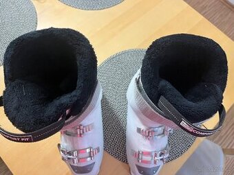 Dámské lyže a boty