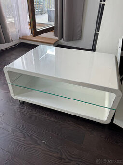 Konferenční stolek