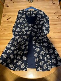 Dámské společenské šaty