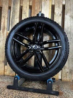 Alu kola 5x112 r18 s pneu (zr15)