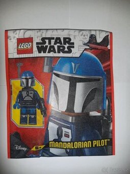 Lego mandalorian pilot