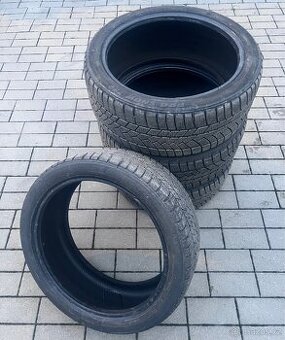 225/40 R18 - 4x zimní pneu 6-8mm, DOT0422