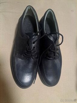 Černé pánské polobotky