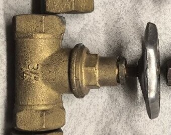 KOUPÍM - mosazné ventily DN 20/ 3/4 jen nové