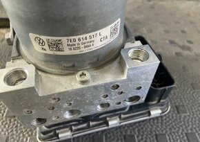 ABS JEDNOTKA VW TRANSPORTÉR T5.1 , T6