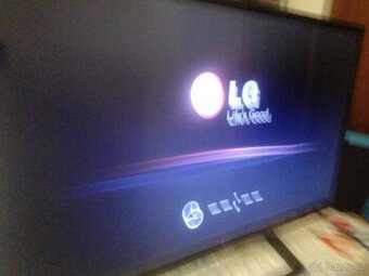 Samsung UE43MU6172 ECG43F01T2S2 LG 42LM615S