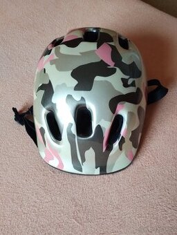 Dětská helma/přilba na kolo
