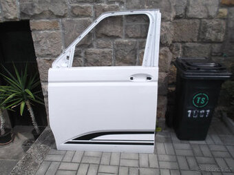 VW T7 SVĚTLO-PL A PP DVEŘE