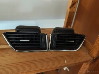 Větrací mřížka Octavia 3