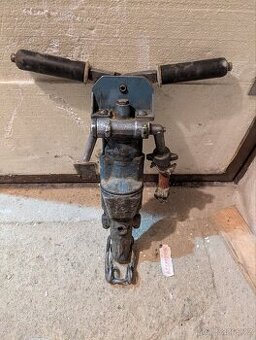 Pneumatické kladivo