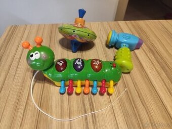 Kladívko, káča, housenka, míček