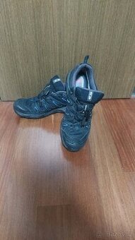 Tenisky Salomon Gore-Tex (č.46)
