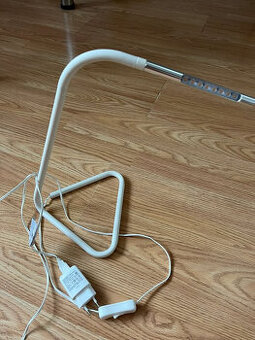 Stolní lampa HÅRTE (IKEA)