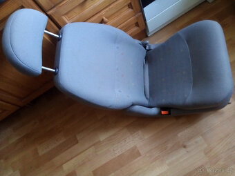 Sedačky Sharan Alhambra Galaxy Citroen...