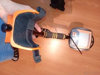 Detektor Kovu. Sunpow OT-MD02