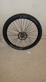 Zapletená MTB  kola 26" Disk