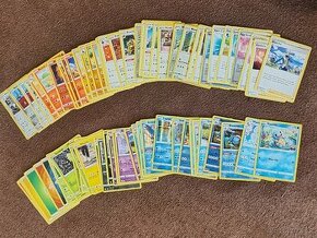58 ks Karet ze setu Pokémon GO - neopakující se
