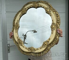Dřevěné zrcadlo ve dvojtém rámu
