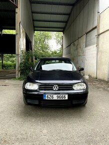 Volkswagen Golf 4, 1.6 16V 77kw - 25 years edition