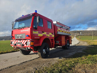 Hasičské Vozidlo MAN 18.285 4x4 r.v. 2002 8000 l voda