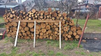 Dřevo na uzení