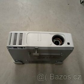 Videoprojektor NEC PE401H - 1