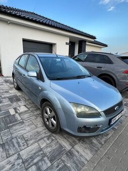 Ford Fokus 1.6 tdci Nafta 80kw 2005