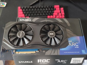Intel Arc A750 ROC OC 8GB - 1
