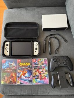 Prodám Nintendo Switch OLED+3hry