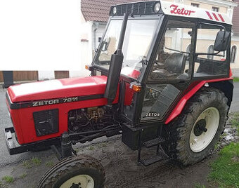 Traktor Zetor 7211