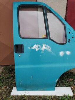 PEUGEOT Boxer I.- pravé přední dveře  dveře (1997)