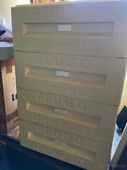 Nové úly Flugo Langstroth 2/3