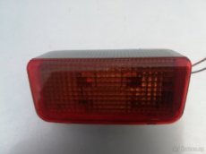 Osvětlení zadních dveří audi a6 2004