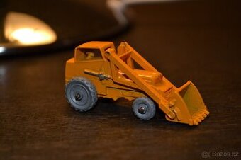 MATCHBOX 24A WE. HYD. EXCAVATOR 2 3/8" (58mm) 1956