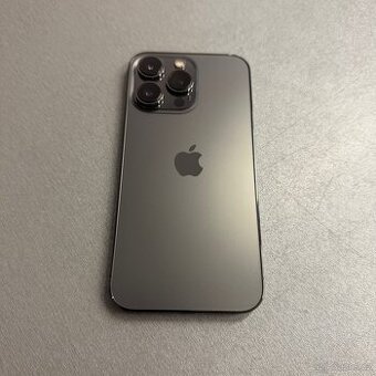 iPhone 13 Pro 512GB graphite, pěkný stav, rok záruka