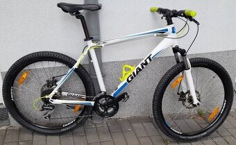 horské kolo GIANT REVEL 3
