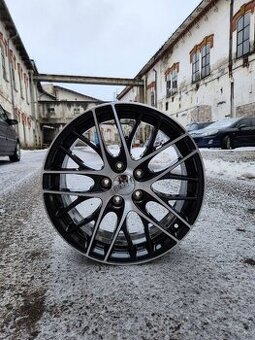zimní Alu kola disky originál BBS Jeep nový model