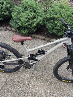 Commencal Clash Chalk 2023