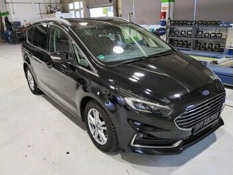 FORD S-MAX, 2.0 TDCi, 7 míst, tažné, WEBASTO, r.v. 2022